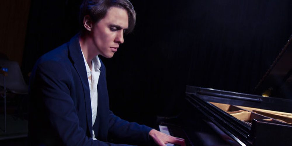 Lanzamiento del Disco «Novecento, Bailando Con El Mar» de Louis Lederlé