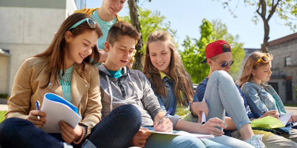 Rappel : bourse scolaire 2019 pour les enfants inscrits au Lycée